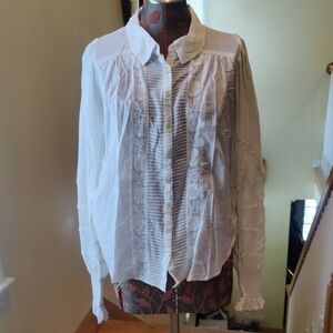 Lightweight Romantic White Collared Shirt W/ Lace Details, Mesh Sleeves - S/M